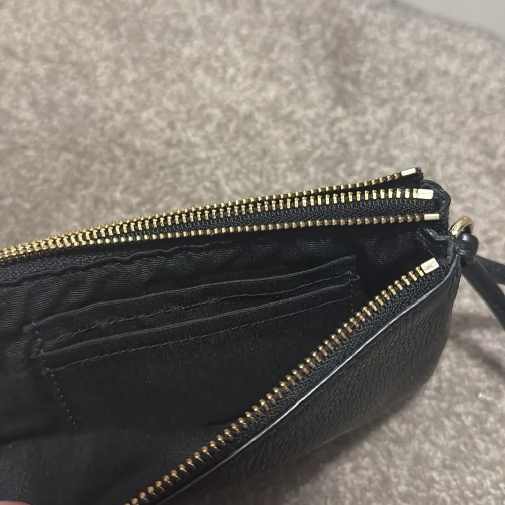 Coach Black Leather Wallet Purse Wristlet Dual Zipper - Picture 5 of 5